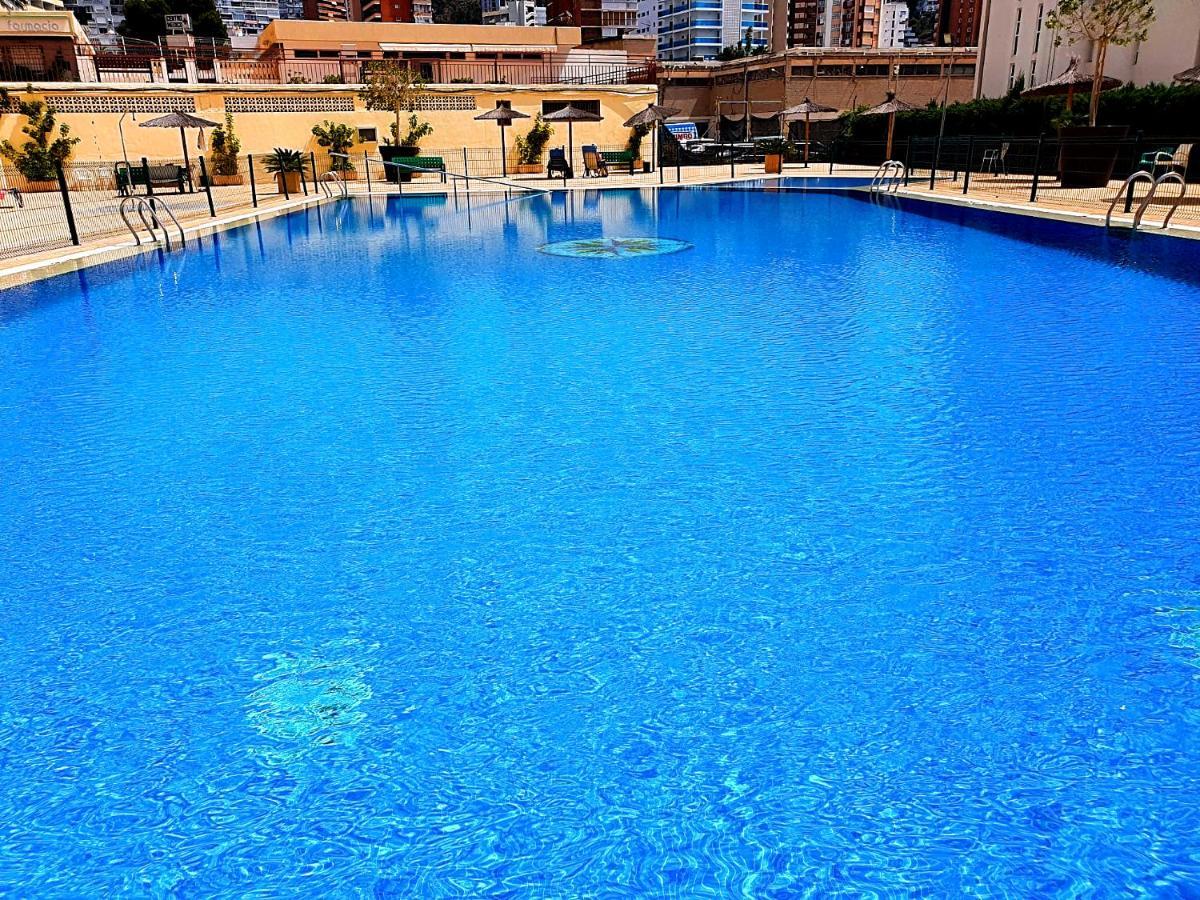 One Bedroom Flat With Shared Pool In Acuarium II Benidorm Ngoại thất bức ảnh
